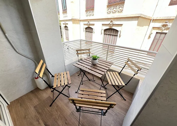 Pushe Granada Triunfo Art & Culture